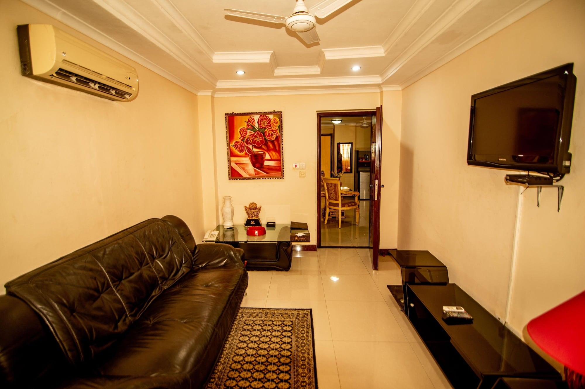 Urban Rose Hotel & Apartments Dar es Salaam Bagian luar foto