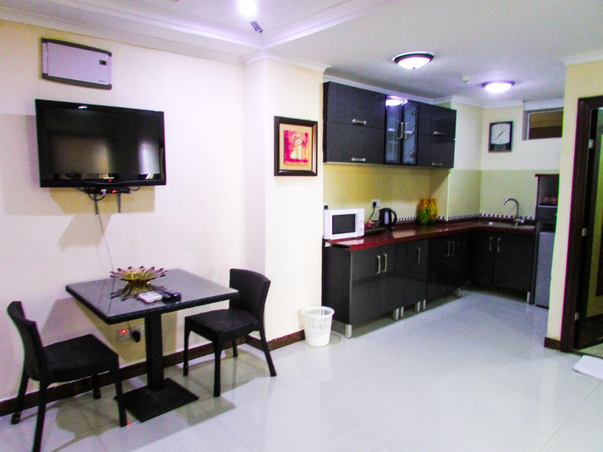 Urban Rose Hotel & Apartments Dar es Salaam Bagian luar foto